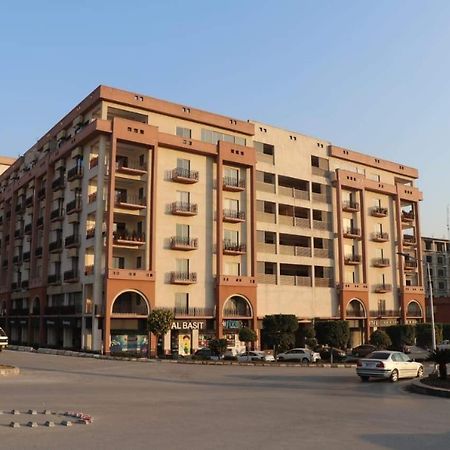 Elegant & Charming One Bed Apartment In Bahria Town راوالبيندي المظهر الخارجي الصورة