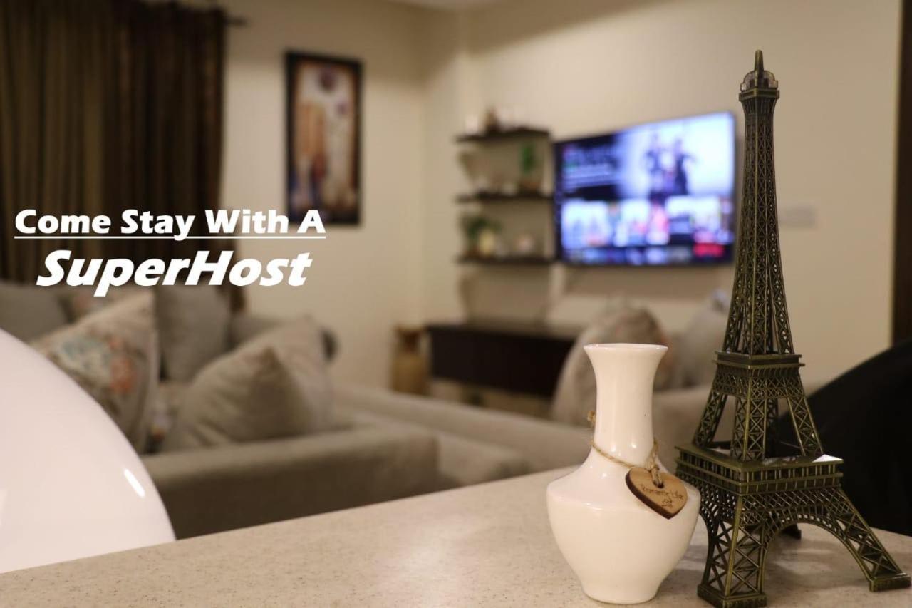 Elegant & Charming One Bed Apartment In Bahria Town راوالبيندي المظهر الخارجي الصورة