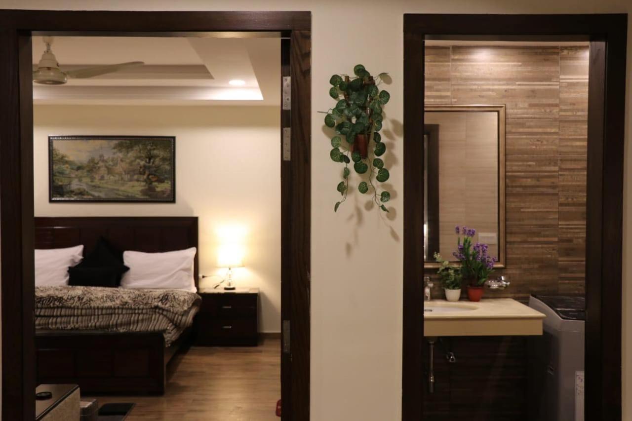 Elegant & Charming One Bed Apartment In Bahria Town راوالبيندي المظهر الخارجي الصورة